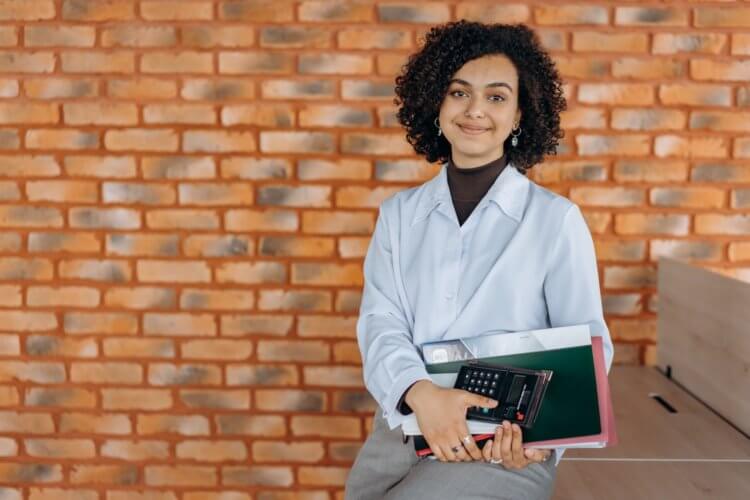 A legal professional feeling confident about setting up their law firm’s chart of accounts