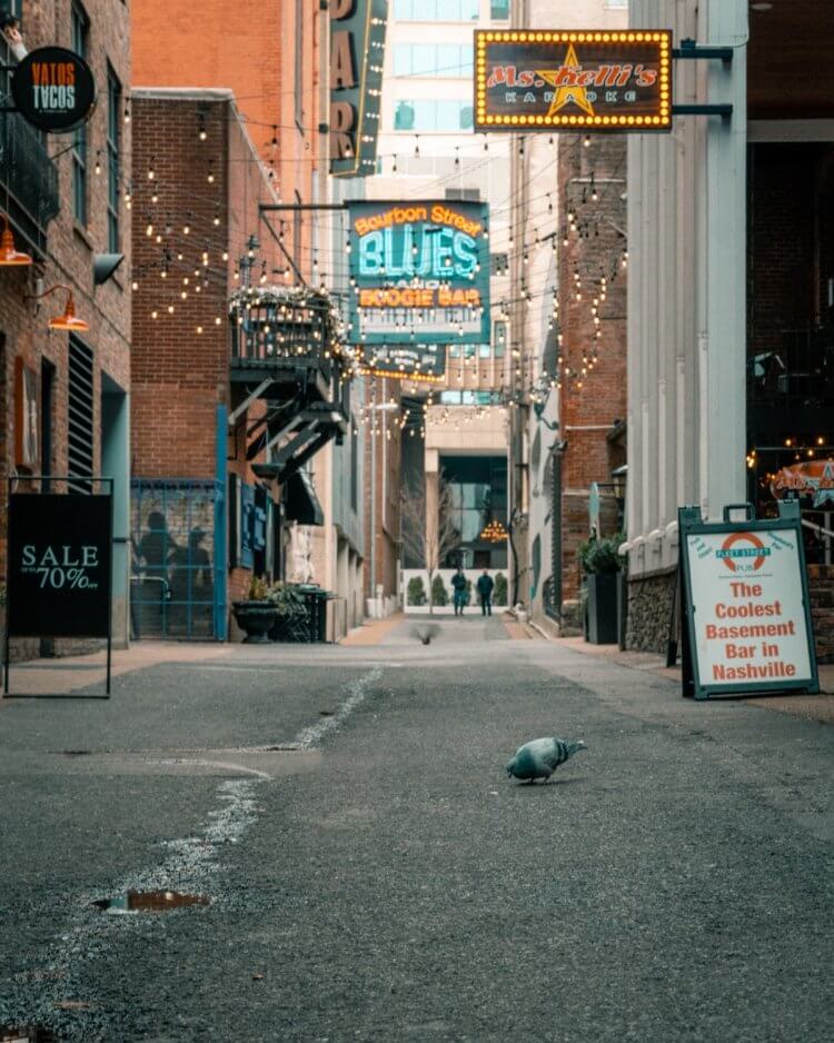 Printers Alley in Nashville, TN